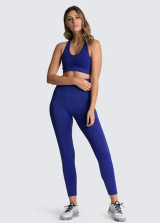 Hyperflex Seamless 2-Piece Athletic Set: Long Sleeve Crop Top & High-Waist Leggings